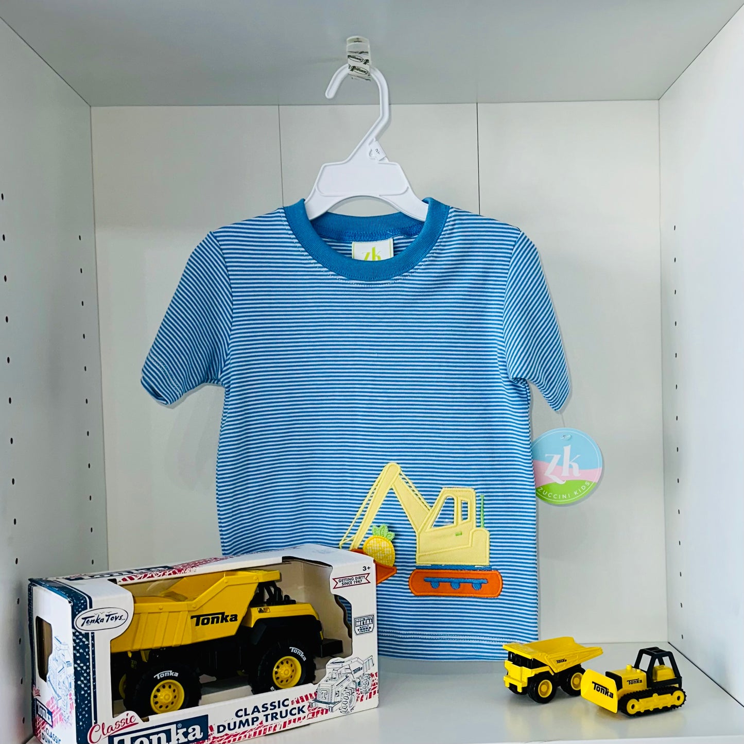 Pineapple Excavator Harrys Play Tee