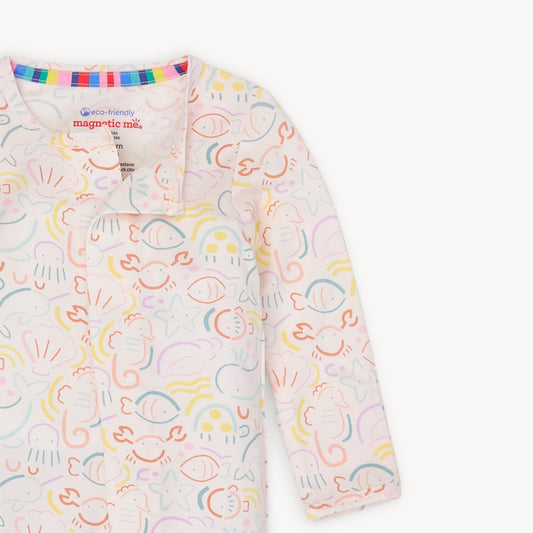 So-Fish-Ticated magnetic modal footie