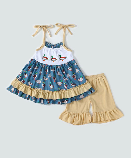 Navy duck embroidery girl set