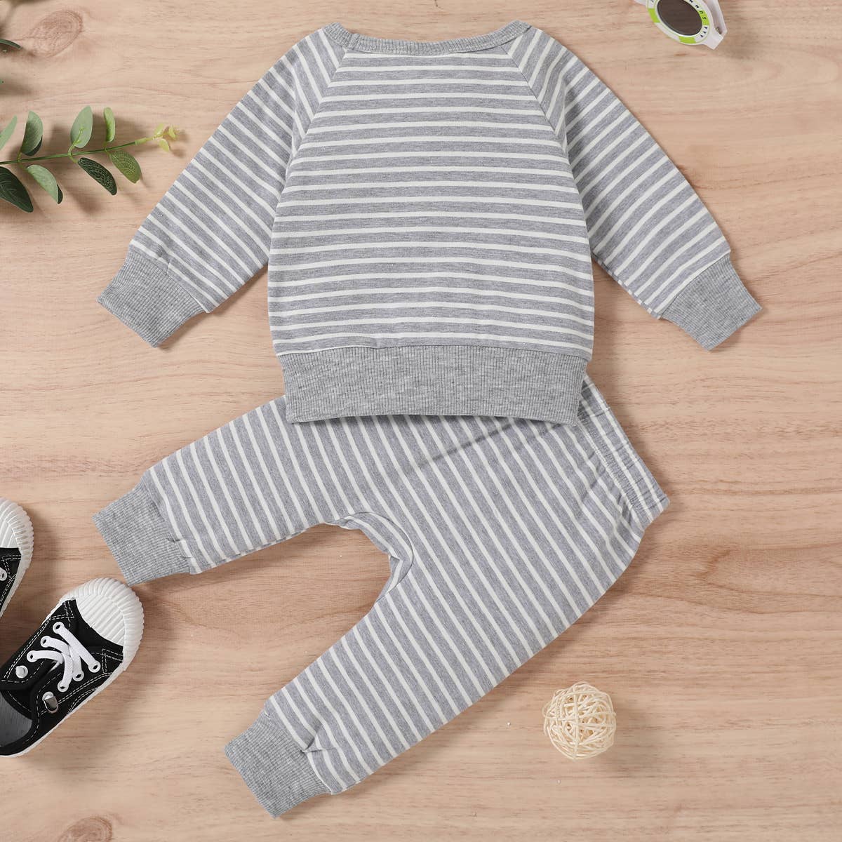 2pcs Baby 95% Cotton Long-sleeve Pullover Sets