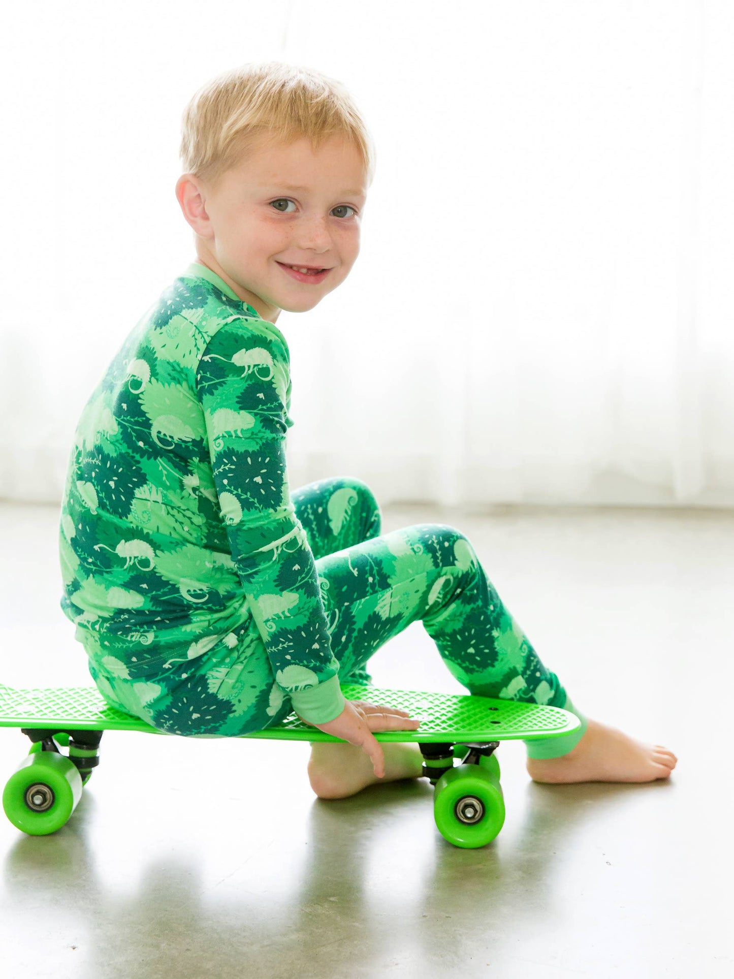 Boys Camo Chameleon Bamboo Viscose Long Sleeve Pajama Set