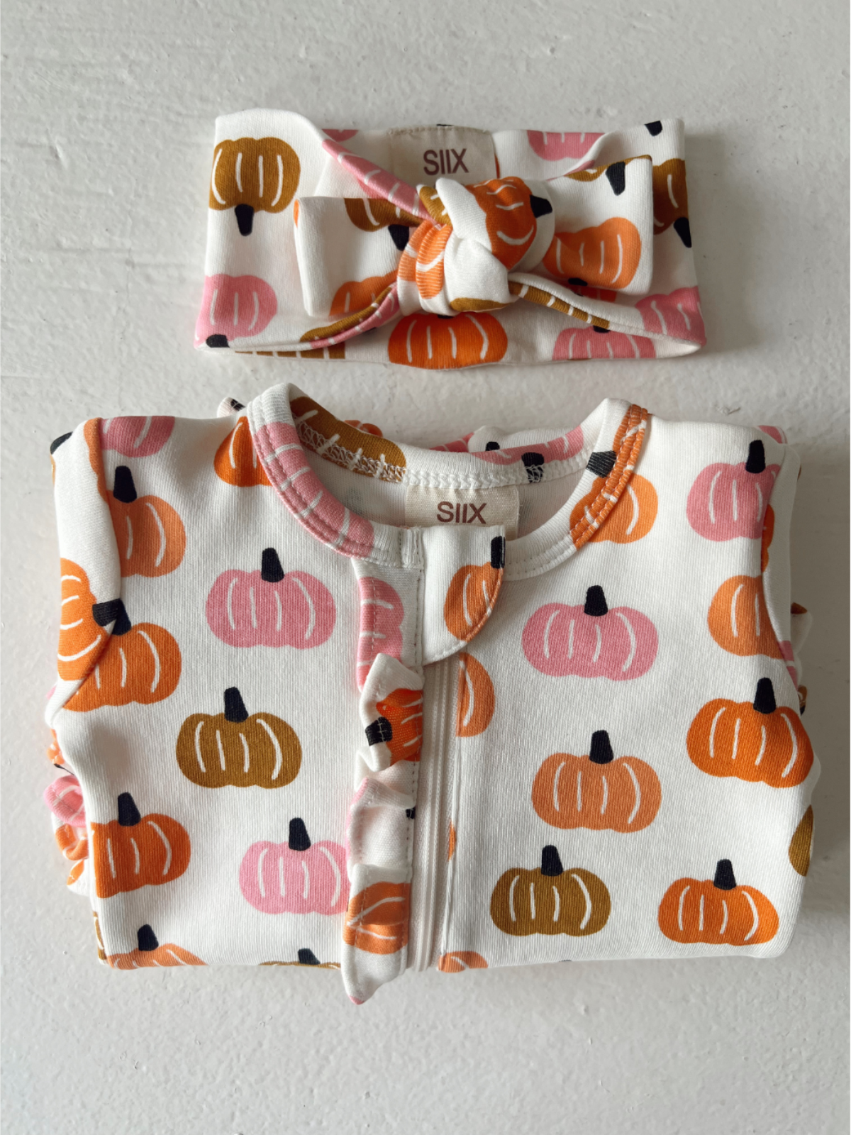 Pink Pumpkin Patch / Organic Bow (Baby - Kids)