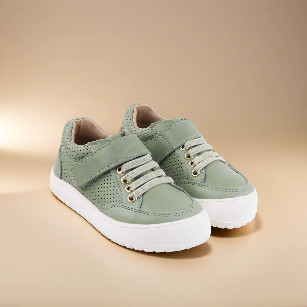 The Play Perfect Low Top
