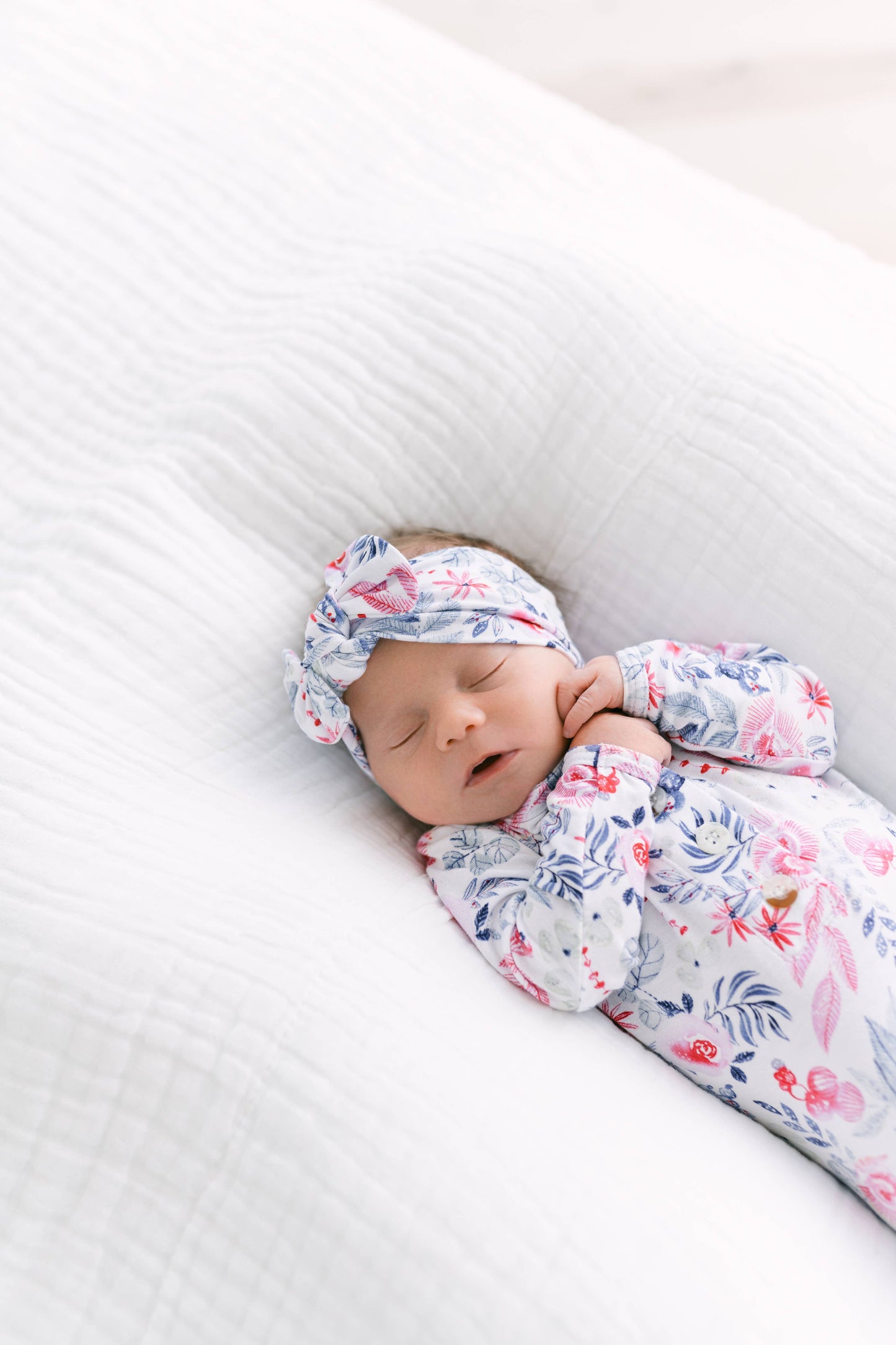 Newborn Knotted Baby Gown HEADBAND & HAT Set Multiple Colors