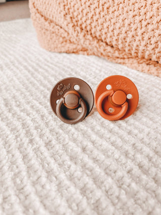 Itzy Soother™ Natural Rubber Paci Sets - Sunny Meadow Boutique
