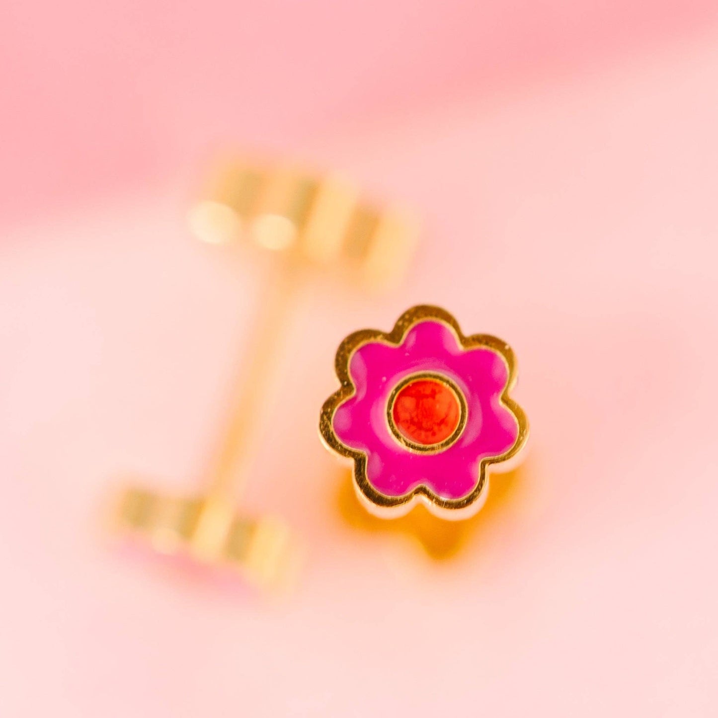 Tiny Pink Flower - Sunny Meadow Boutique